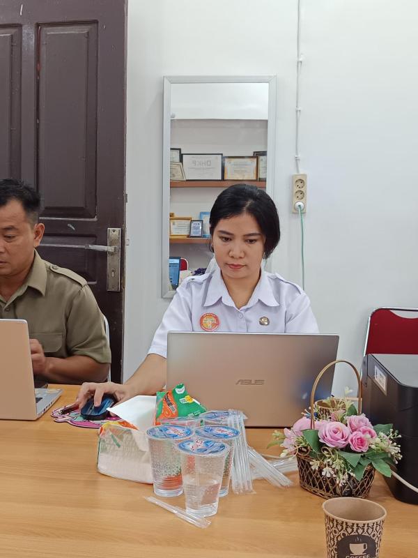 Pelayanan Kain Ikat