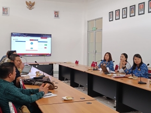Dinas Penanaman Modal dan Pelayanan Terpadu Satu Pintu Kabupaten Sintang Melaksanakan Evaluasi Kepatuhan Berusaha