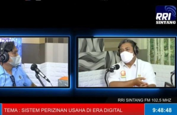 Inspirasi Pagi RRI Sintang "Sistem Perizinan Usaha di Era Digital"